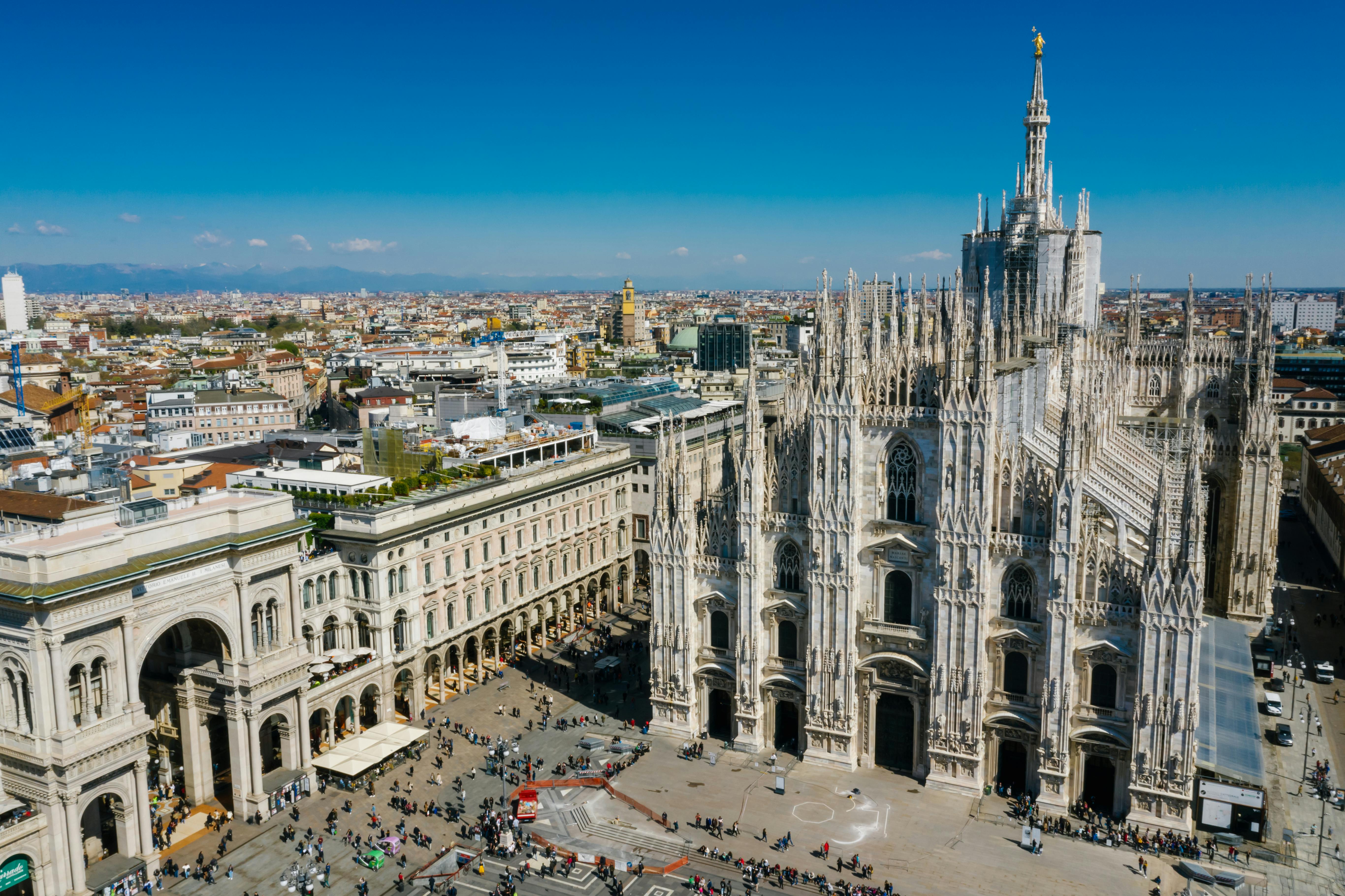 Milan private jet charter